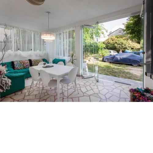 Apartment Plaza apartment in Makarska, BBQ grill