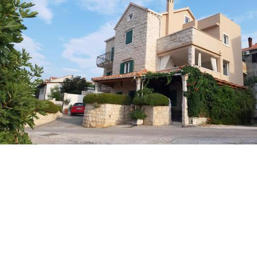 Apartment Postira 2913b