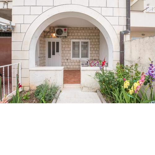 Apartment Primorka