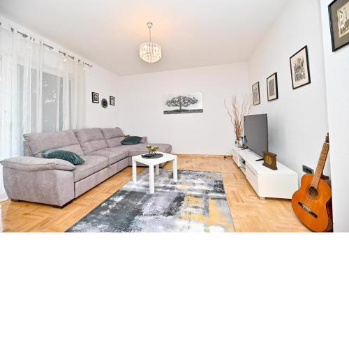 Apartment Ražanac Nikola