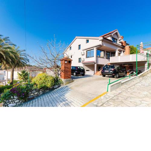 Apartment Renata