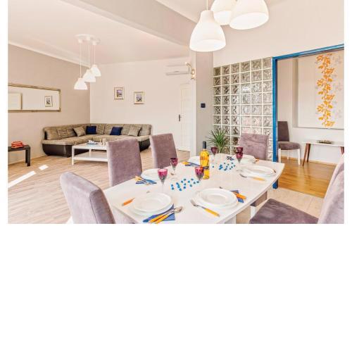 Apartment Riviera