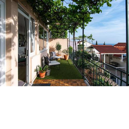 Apartment Rosy-Terrace/Partial Sea View/Artistic & Peaceful