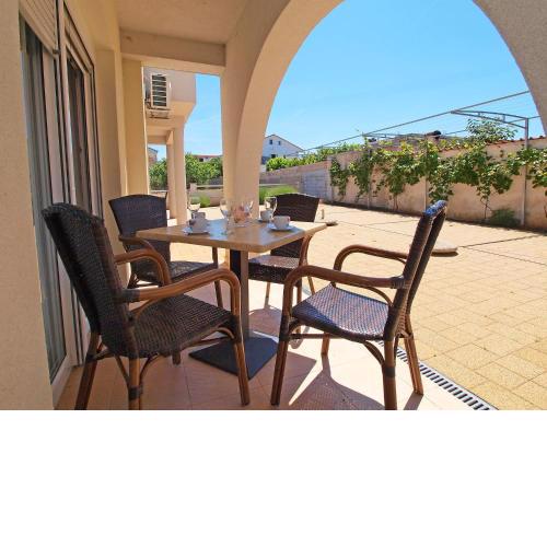 Apartment Sablić-1 by Interhome