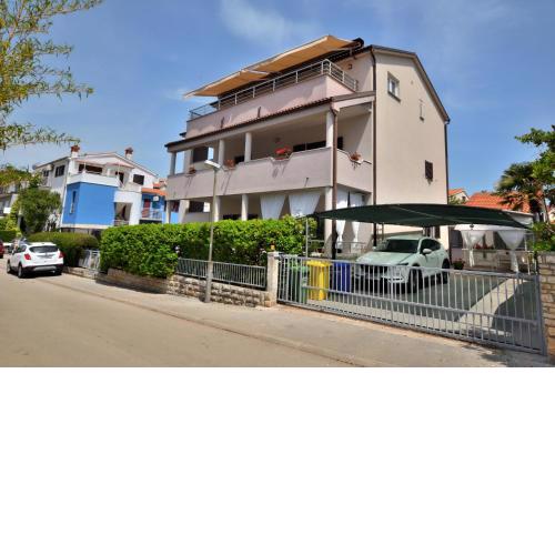 Apartment Sandy Bay