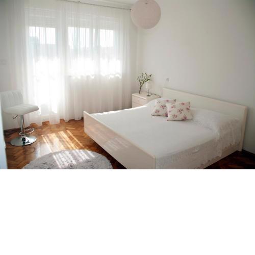 Apartment Sibenik with free parking