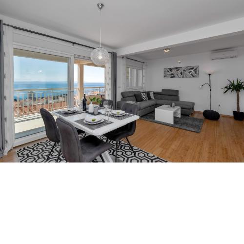 Apartment Silver