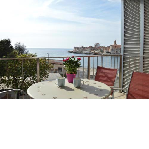 Apartment Silvija sea view