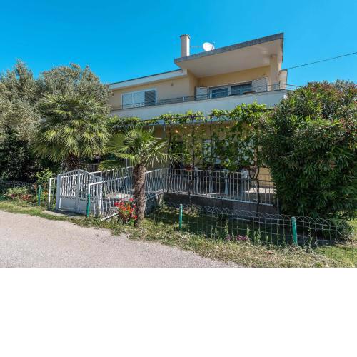 Apartment Šime by Interhome