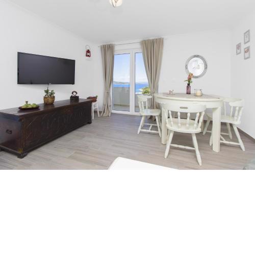 Apartment Skroza 2