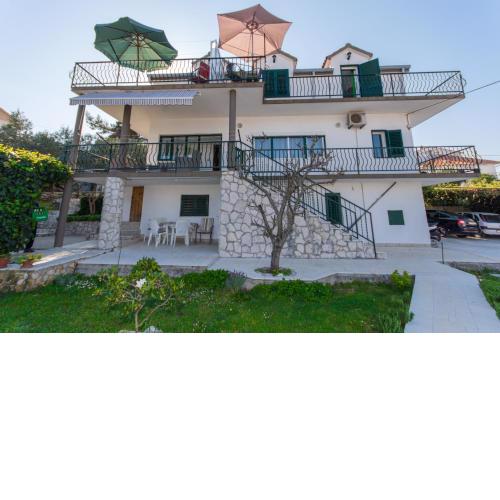 Apartment Slatine 1126a