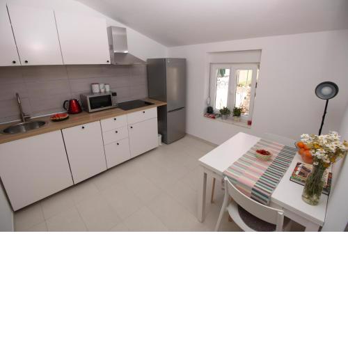 Apartment Smokva ****