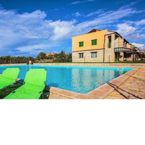 Apartment Sofia with Roof Terrace and Sea View in Gedici