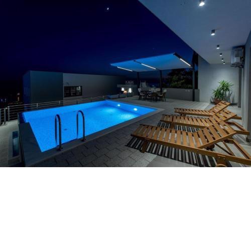 Apartment Stanko in Makarska, private pool