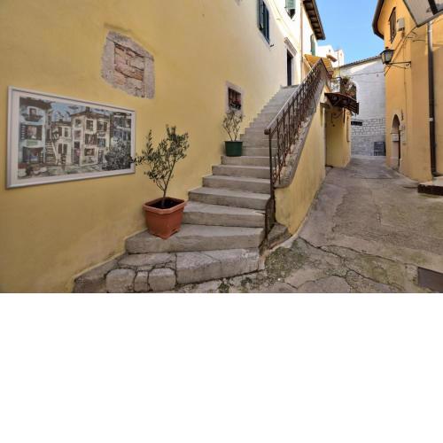 Apartment Stari Grad