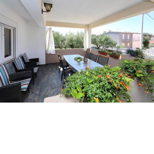 Apartment Sunny Terrace