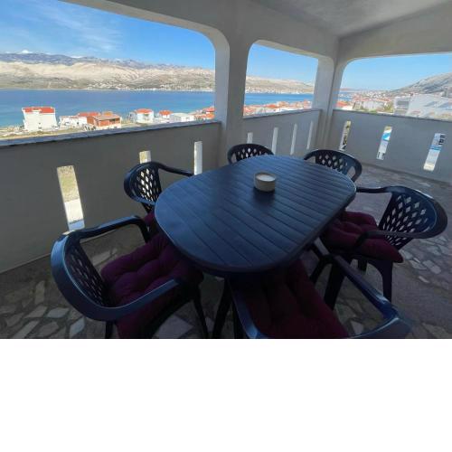 Apartment "The View"