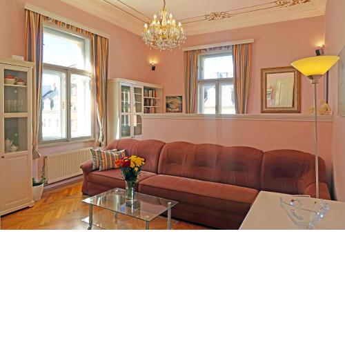 Apartment Themis
