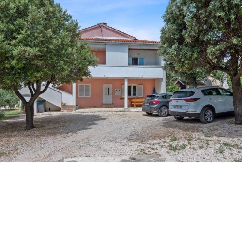Apartment Uga2