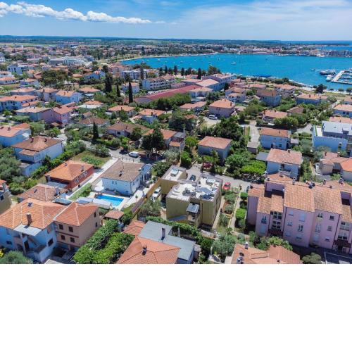 Apartment Villa Alpa-6 by Interhome