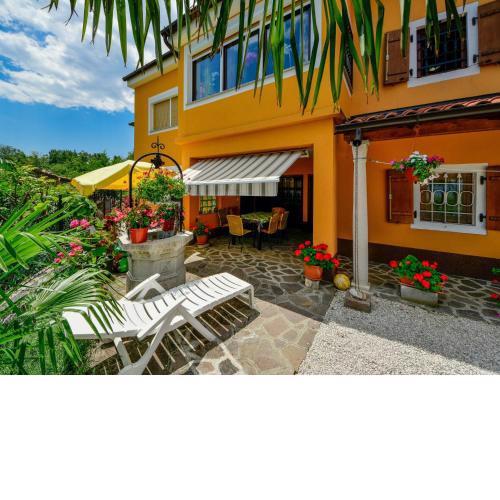 Apartment Villa Karolina by Interhome