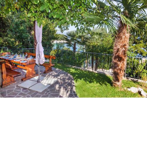 Apartment Villa Lidija