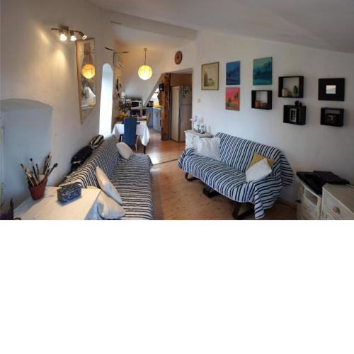 Apartment Vintage Art