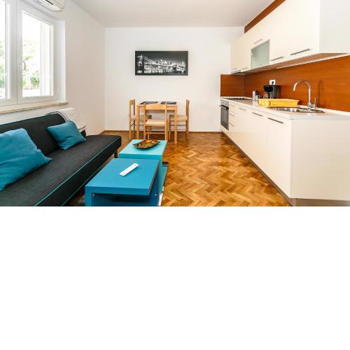 Apartment Zdravko A2