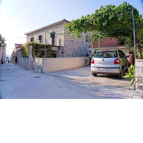 Apartment Zoran - 30 m from beach