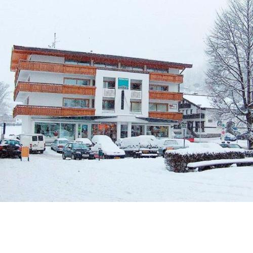 Apartmenthaus Brixen & Haus Central
