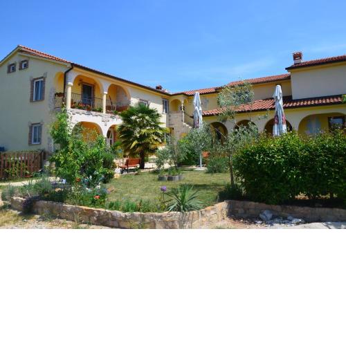 Apartmenthaus Sabine