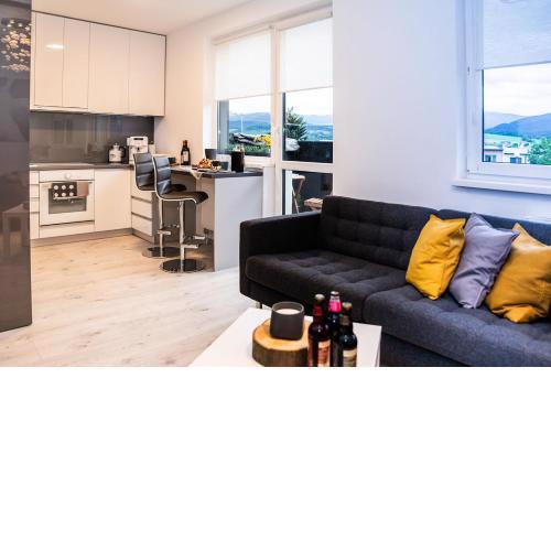 Apartment,private parking, balcony, smart check in
