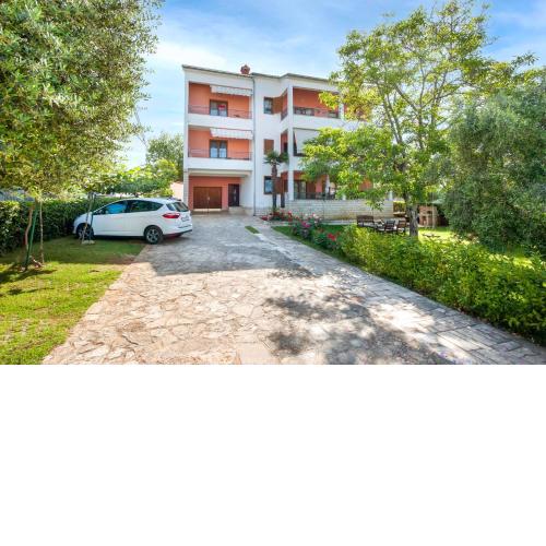 Apartments Adria