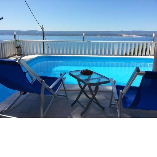 Apartments Adriatic Blue with pool