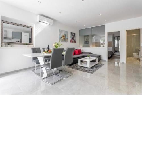 Apartments Amore