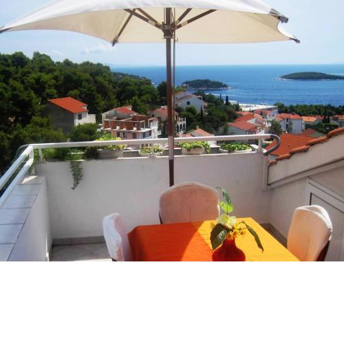 Apartments Ana Hvar