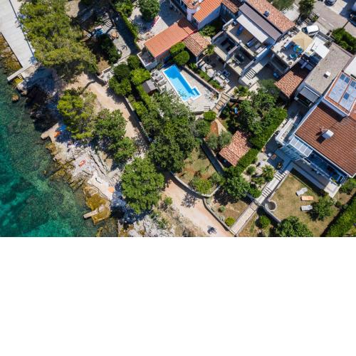 Apartments Ana