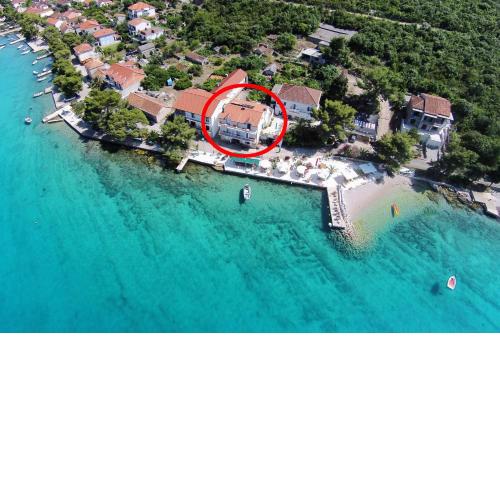 Apartments and rooms by the sea Loviste, Peljesac - 10181
