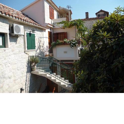 Apartments and rooms by the sea Trogir - 16844