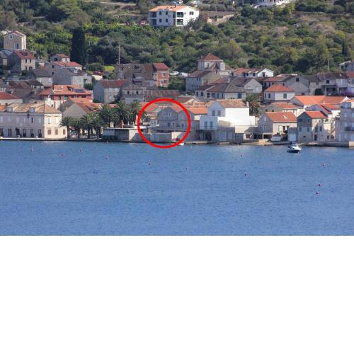 Apartments and rooms by the sea Vis - 2452