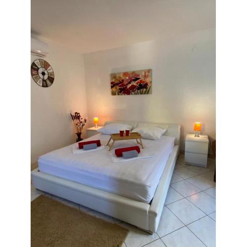Apartments and Rooms Pavla