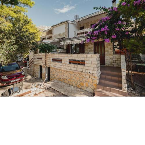 Apartments Antun