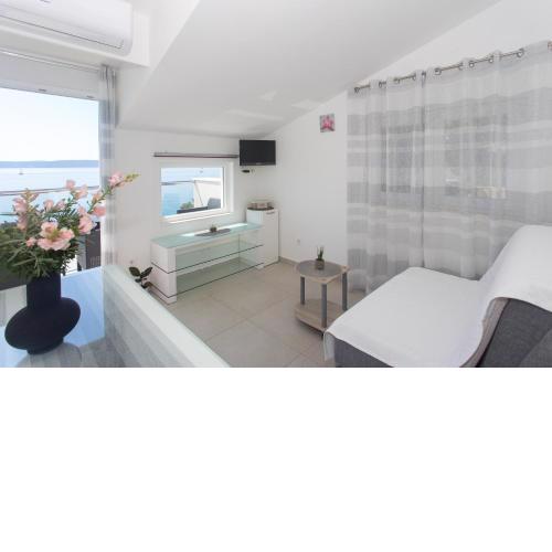 Apartments Bandić - 30 meters to the beach