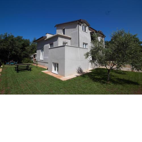 Apartments Banek
