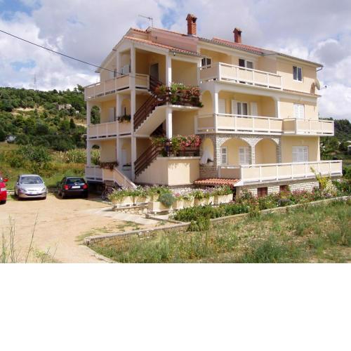 Apartments Beg