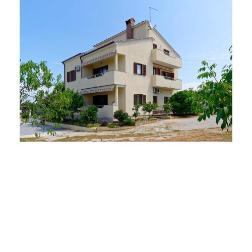 Apartments Belvedere