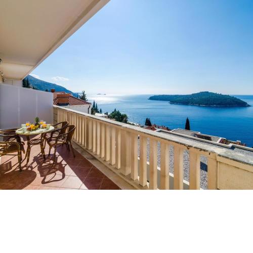 Apartments Bonavista - Premium Two Bedroom Apartment with Balcony and Sea View A2