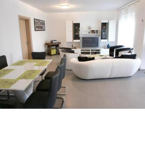 Apartments Bora