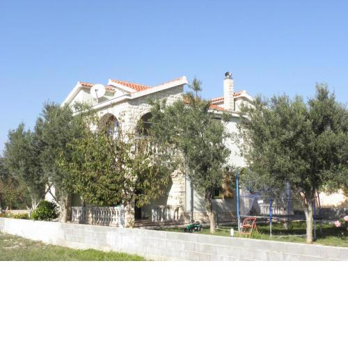 Apartments Brane - 180m to the sea