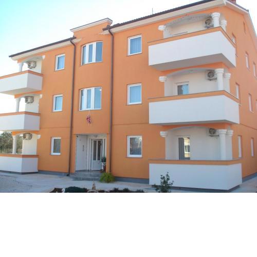 Apartments Buzleta